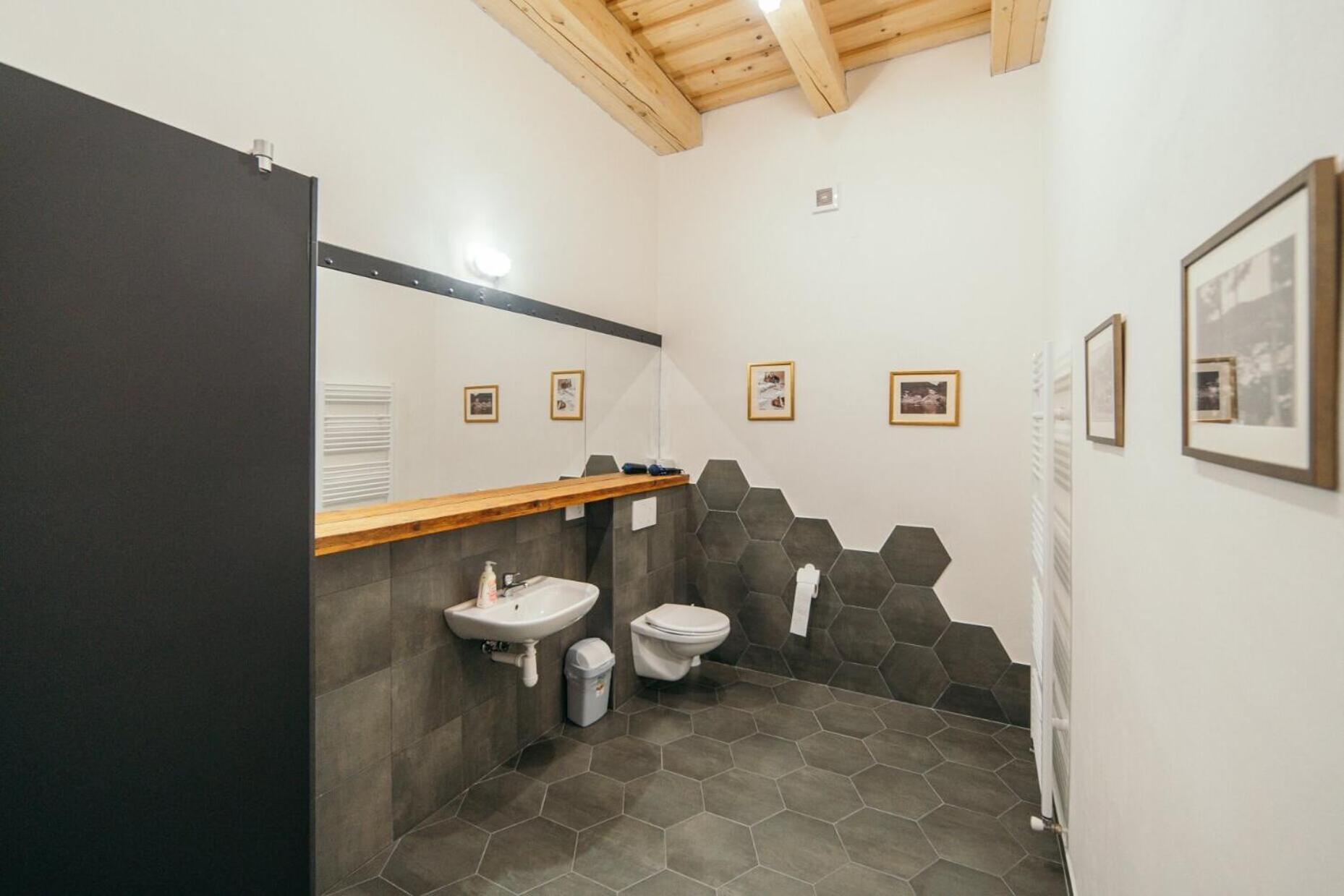 Hostel Cosmopolitan* Banská Štiavnica Kültér fotó